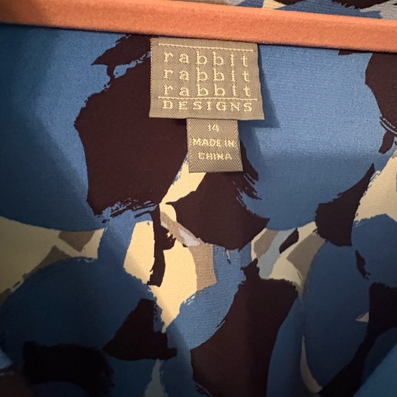 Women’s dress - Picture 7 of 7